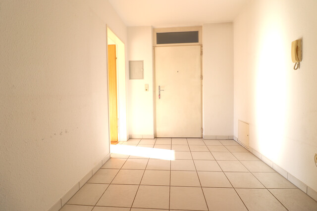 Gepflegte 3-Zimmer-Wohnung mit Eigengarten, Garagenbox & Keller in Feldkirch-Tisis