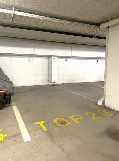 Götzis - Am Garnmarkt: gut zugänglicher Tiefgaragenplatz ab sofort zu verkaufen