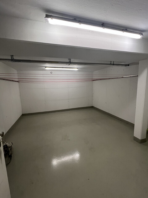 Schöne, helle, möblierte 4 Zimmer-Wohnung 