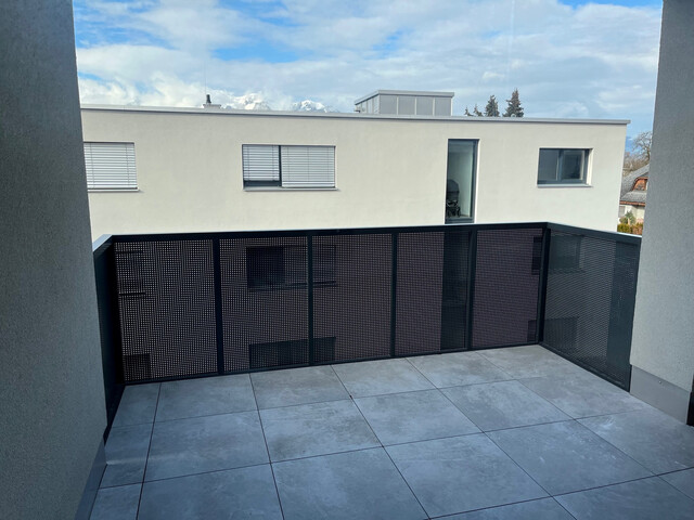 Moderne 2 Zimmer Dachgeschosswohnung mit Garage, Balkon und Keller in Neubau - provisionsfrei