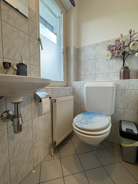 Helle 2-Zimmer-Wohnung in ruhiger Lage – Balkon, Carport, Fahrradraum, Kellerabteil & gute Infrastruktur