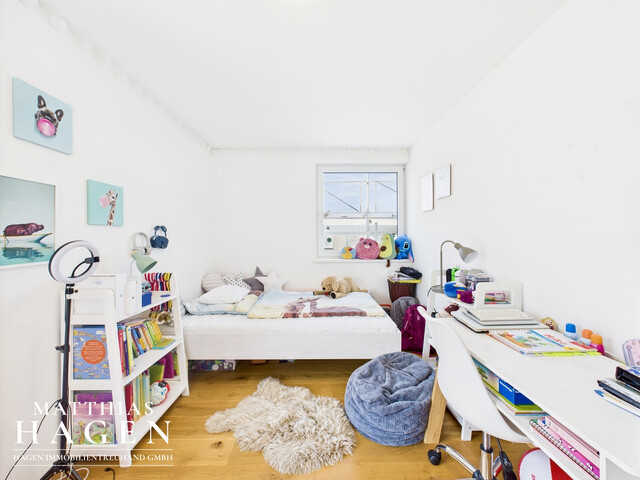 Großzügige 4-Zimmer-Dachgeschosswohnung mit sonniger Terrasse in Dornbirn-Hatlerdorf