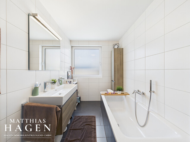 Großzügige 4-Zimmer-Dachgeschosswohnung mit sonniger Terrasse in Dornbirn-Hatlerdorf