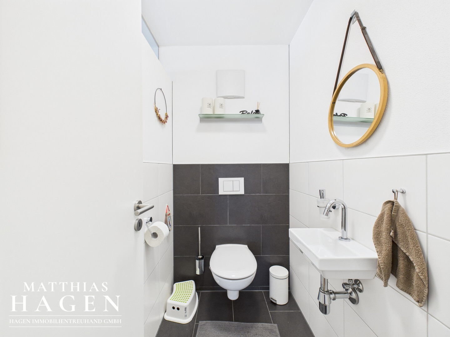 Großzügige 4-Zimmer-Dachgeschosswohnung mit sonniger Terrasse in Dornbirn-Hatlerdorf