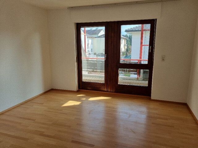 3-ZIMMERWOHNUNG MIT ZWEI BALKONEN UND TIEFGARAGE IN RUHIGER LAGE VON BREGENZ