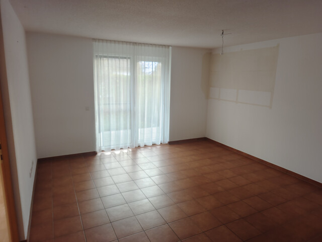 2-Zi Gartenwohnung mit Terrasse & Garage in Tosters