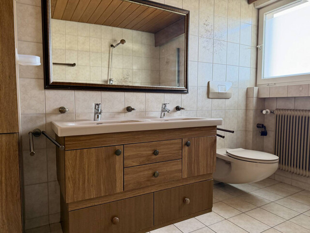 Generationenhaus in sehr guter Wohnlage