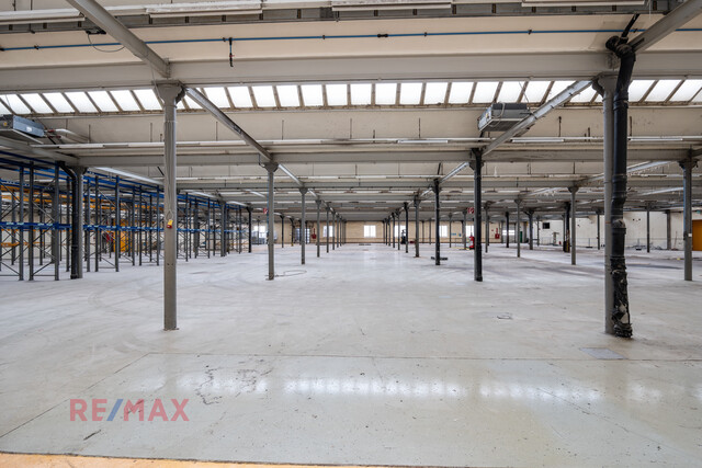 Kammgarn Fabrik Commercial