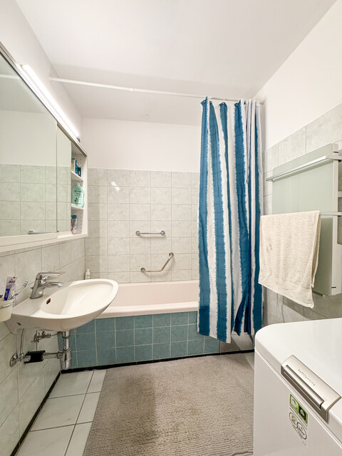 Großzügige 5-Zimmer-Terrassenwohnung mit Panorama-Ausblick in Hanglage von Schwarzach