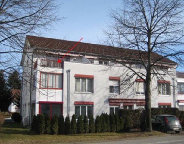 Schöne 2-Zimmer-Dachterrassenwohnung in zentraler Lage in Gisingen zu vermieten