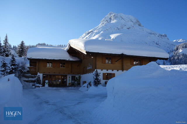 Juwel am Arlberg: Hotel Garni Schönblick zu verkaufen