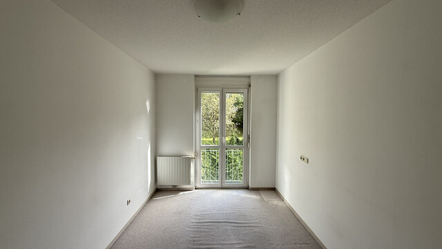 4,5-Zimmer-Wohnung mit Balkon in Grünlage - provisonsfrei