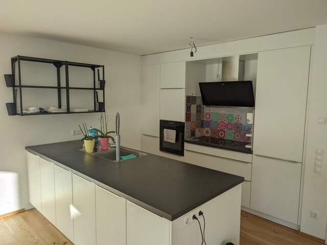 Moderne 3-Zimmer-Wohnung im Obergeschoss mit großem Balkon und stilvoller Ausstattung in Bludenz – Neubau 2018