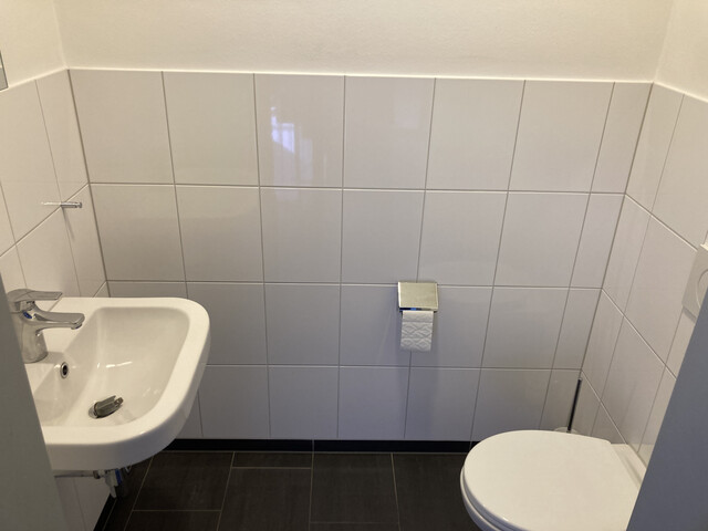 neuwertiges Büro am Orteingang von Lauterach