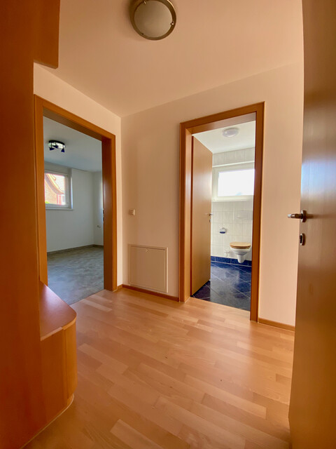 "ohne Provision" helle 2 Zimmer Terrassenwohnung 