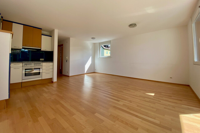 "ohne Provision" helle 2 Zimmer Terrassenwohnung 