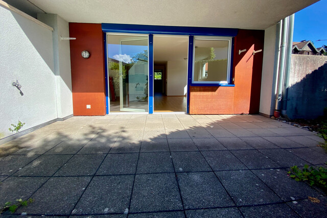 "ohne Provision" helle 2 Zimmer Terrassenwohnung 