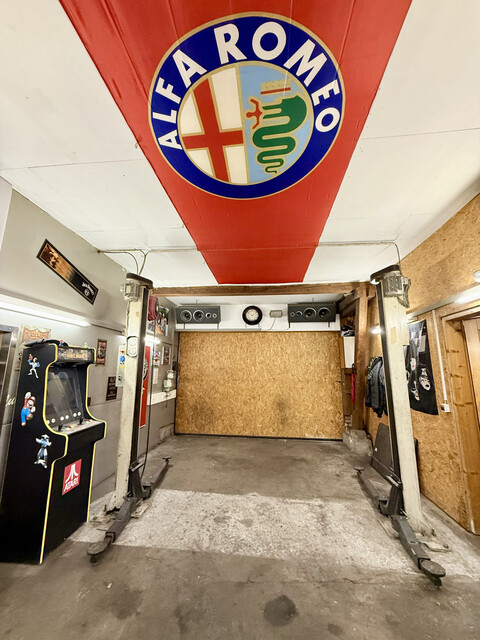 Frisch saniertes, familienfreundliches Wohnhaus inkl. großer Garage mit Hebebühne in guter Lage in Meiningen! 