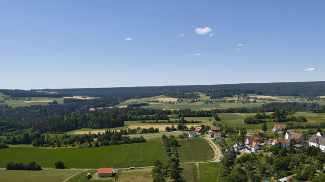 Exklusives Wohnen in einzigartiger Aussichtslage – Großzügige Villa mit zusätzlicher Wohnung im Hochschwarzwald