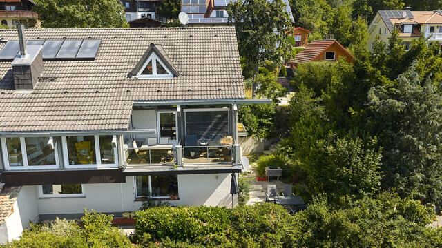 Exklusives Wohnen in einzigartiger Aussichtslage – Großzügige Villa mit zusätzlicher Wohnung im Hochschwarzwald