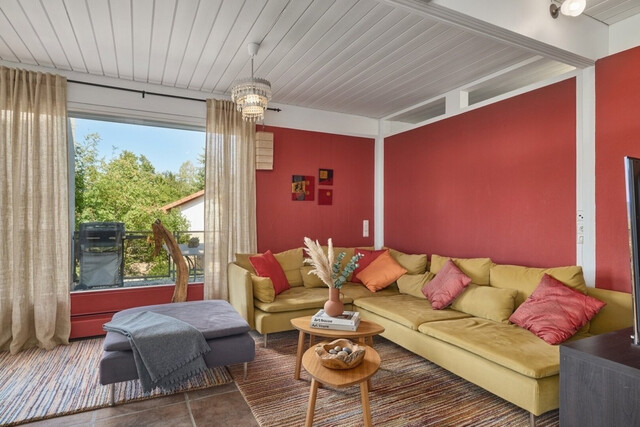 Exklusives Wohnen in einzigartiger Aussichtslage – Großzügige Villa mit zusätzlicher Wohnung im Hochschwarzwald