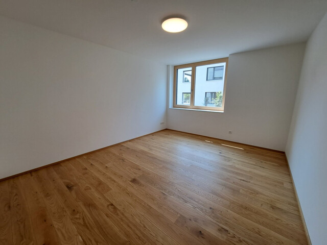 Erstklassige 3-Zimmer-Gartenwohnung mit 2 Tiefgaragenplätzen in Götzis zu vermieten!