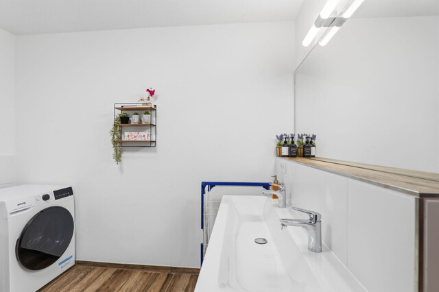 Eichenberg am Bodensee: Moderne Ferienwohnung mit Zweitwohnsitzmöglichkeit und aufwandsloser Kurzzeitvermietung auf Wunsch