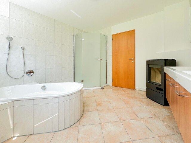 Wohnen im Einklang mit der Natur - modernes Anwesen am Waldrand von Koblach