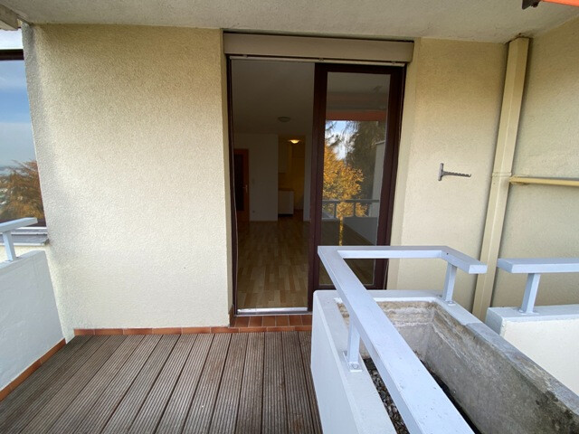 "ohne Provision" helle 2 Zimmer Wohnung mit Balkon in super Lage