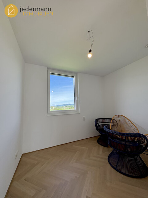 FELDKIRCH: EXKLUSIVE PENTHOUSEWOHNUNG MIT 360°-PANORAMABLICK IN GISINGEN