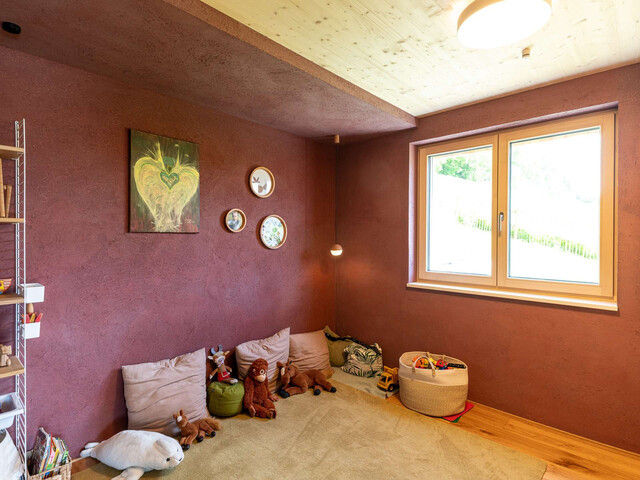 Langen bei Bregenz, Vollholz Reihenhaus - Baujahr 2020 - 6 Zimmer - Studio,  herrlicher Garten, 2 Carports, zu verkaufen