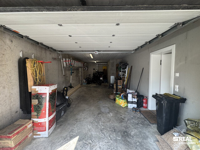 Ihr Traumhaus mit Pool wartet!