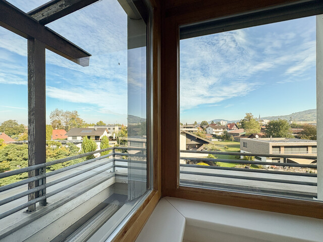 Attraktive & helle 2-Zimmerwohnung mit Balkon & Carport