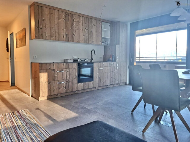 Bürserberg: neuwertige 2-Zimmer-Terrassen-Wohnung ca. 59 m² mit verglaster Panorama-Terrasse ca. 21 m² (Baujahr 2022)