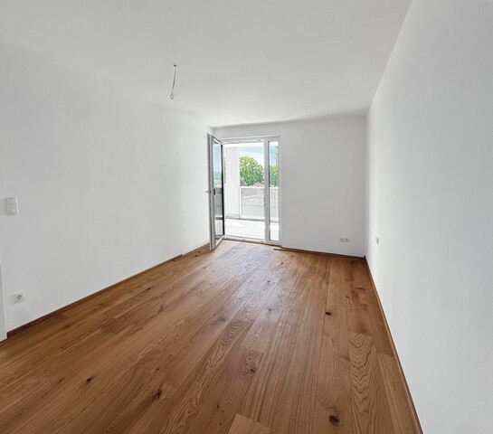 Wohnen mit Weitblick – tolle 4-Zi-Wohnung mit Terrasse