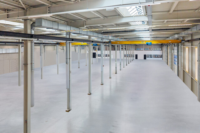 Top ausgestattete Produktions- und Lagerhalle mit bester Infrastruktur perfekt für produzierendes Gewerbe, Logistik oder Handel