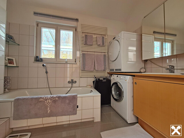 Einziehen und Wohlfühlen! Tolle Dachgeschosswohnung in Egg-Großdorf!
