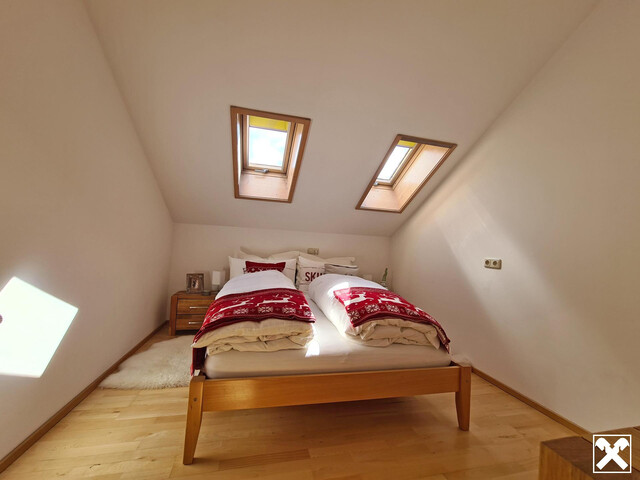 Einziehen und Wohlfühlen! Tolle Dachgeschosswohnung in Egg-Großdorf!