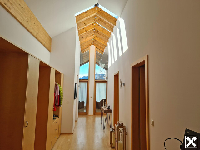 Einziehen und Wohlfühlen! Tolle Dachgeschosswohnung in Egg-Großdorf!