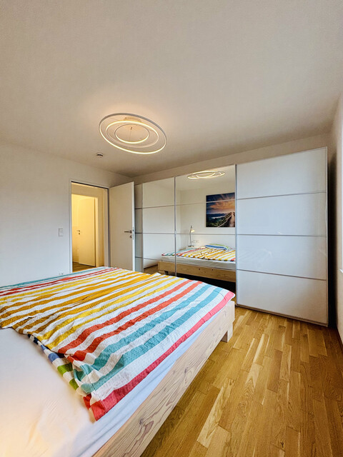 Ruhig und idyllisch: moderne 3-Zimmer-Dachgeschosswohnung zum Wohlfühlen