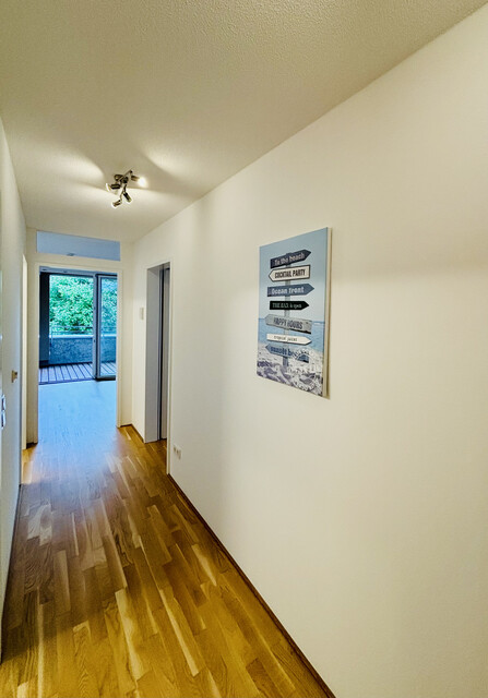 Ruhig und idyllisch: moderne 3-Zimmer-Dachgeschosswohnung zum Wohlfühlen