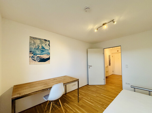 Ruhig und idyllisch: moderne 3-Zimmer-Dachgeschosswohnung zum Wohlfühlen