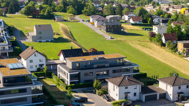 Stilvolle Penthousewohnung mit privatem Lift, großzügiger Dachterrasse und beeindruckender Bergkulisse!
