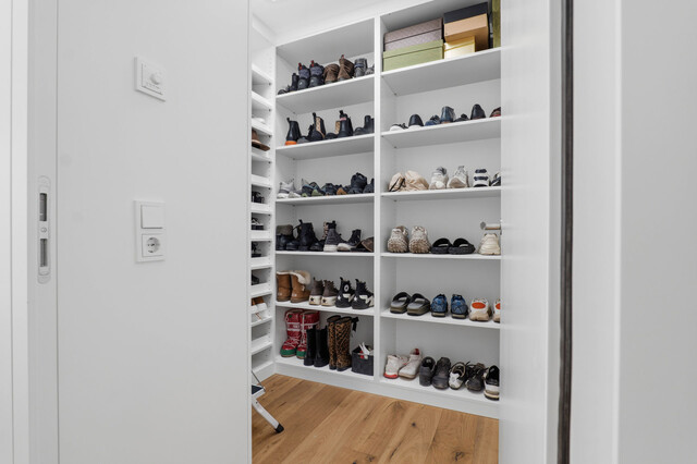 Stilvolle Penthousewohnung mit privatem Lift, großzügiger Dachterrasse und beeindruckender Bergkulisse!