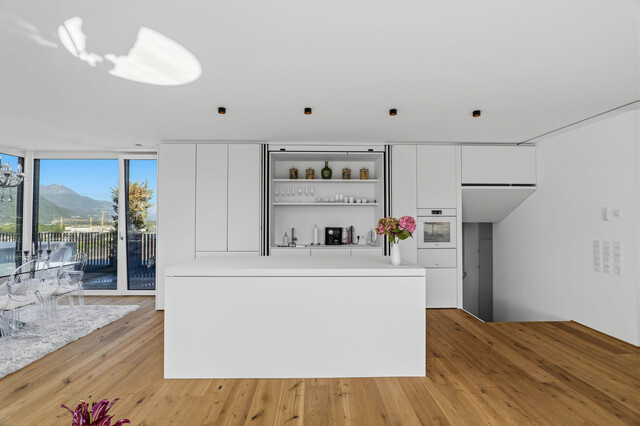 Stilvolle Penthousewohnung mit privatem Lift, großzügiger Dachterrasse und beeindruckender Bergkulisse!