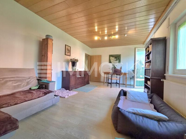 Attraktives Zweifamilienhaus in Top-Lage in Altach