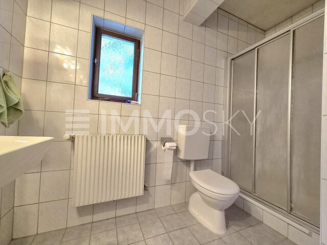 Attraktives Zweifamilienhaus in Top-Lage in Altach