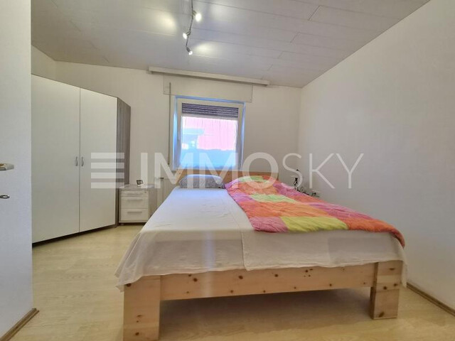 Attraktives Zweifamilienhaus in Top-Lage in Altach