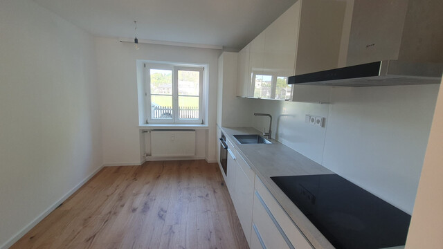 NEUER PREIS-Klassischer Charme trifft auf moderne Wohnbedürfnisse-2,5-Zimmerwohnung!Einzigartige Chance!