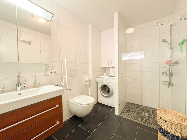 Helle 3-Zimmerwohnung mit großer, verglaster Terrasse